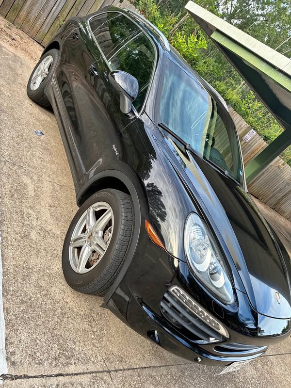 2013 Porsche Cayenne - S Hybrid Sport Utility 4D