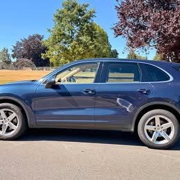 2011 Porsche Cayenne Sport 958.1 *Winter ready!