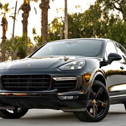 2017 Porsche Cayenne Turbo