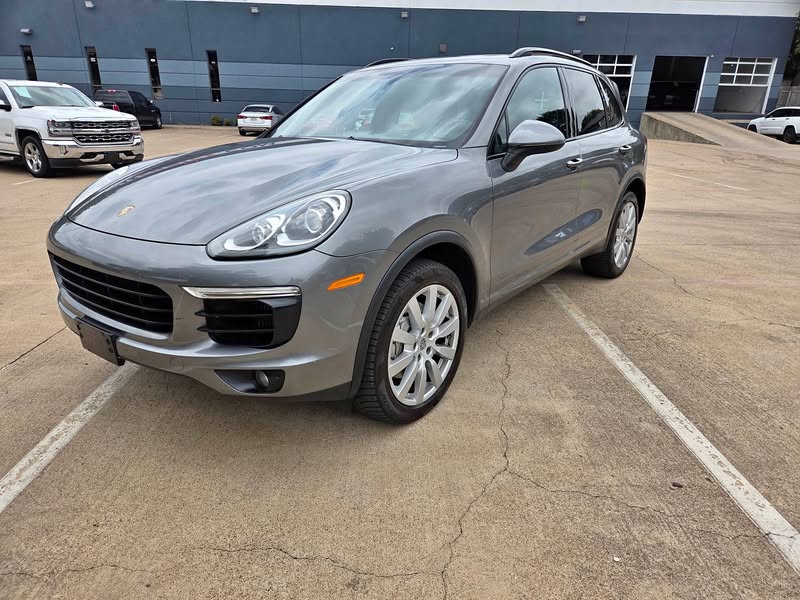 2016 Porsche Cayenne - Cayenne
