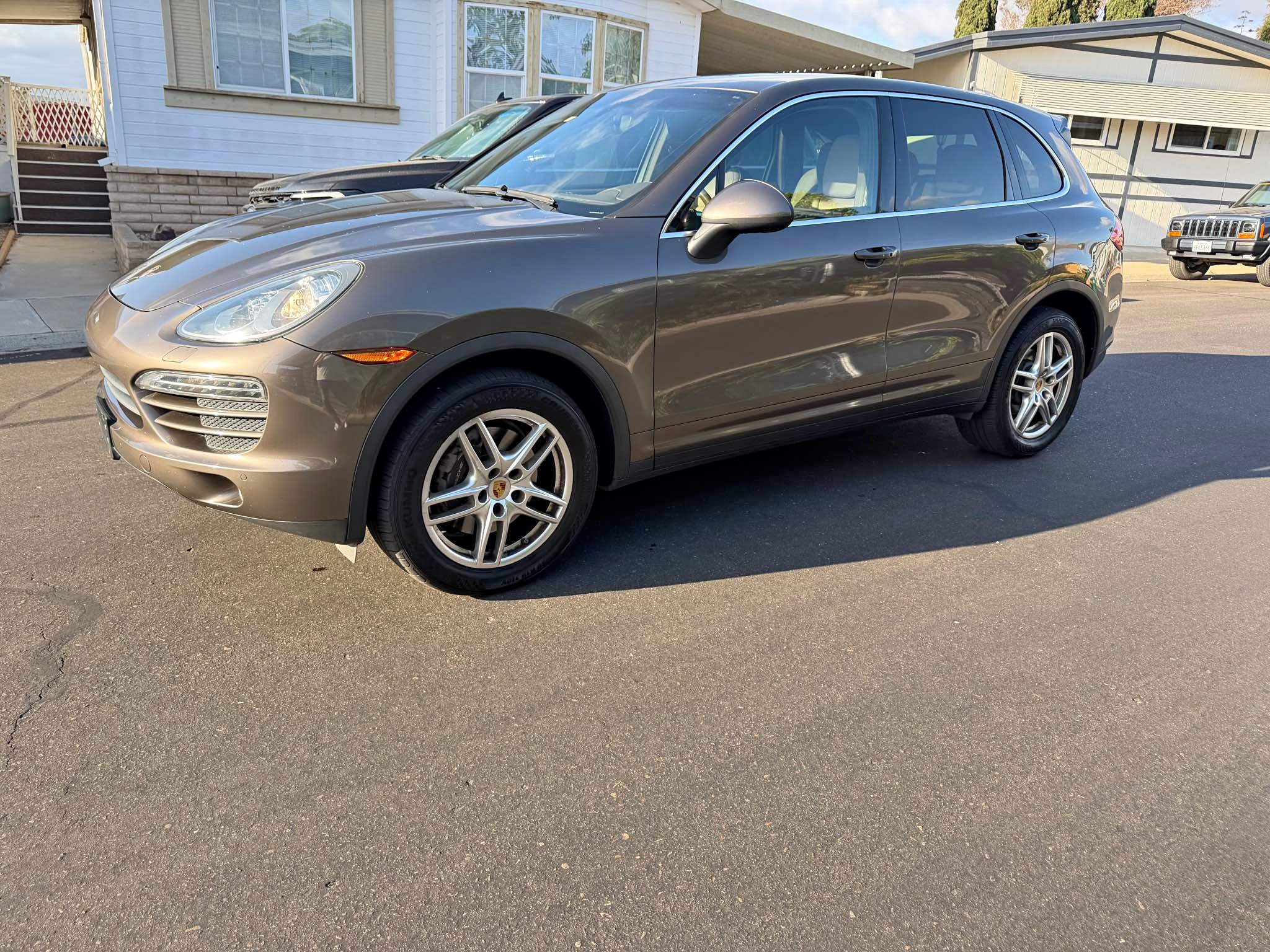 2013 Porsche Cayenne - Sport Utility 4D