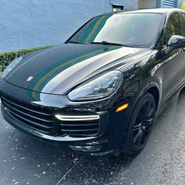 2017 Porsche Cayenne GTS
