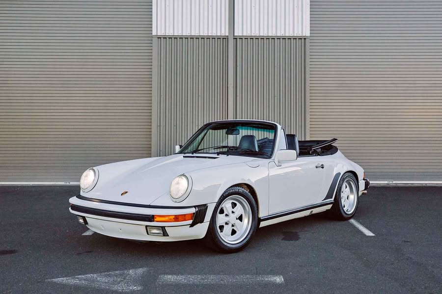 1989 Porsche 911 - Cabriolet 2D