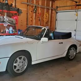 1990 Porsche 911 - Carrera 2 Cabriolet 2D