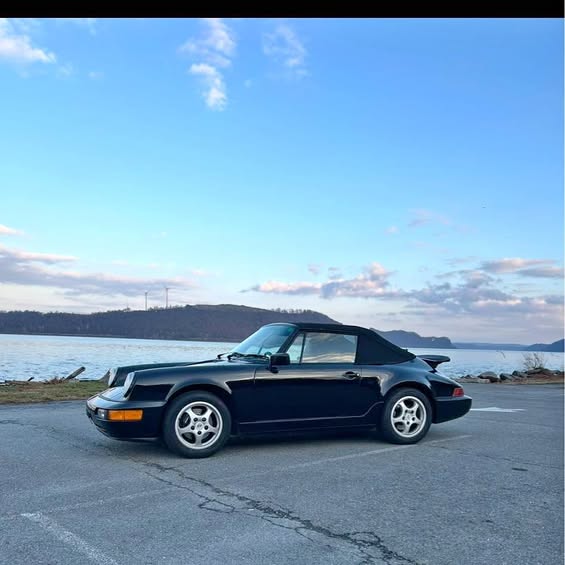 1991 Porsche 911 - Carrera 2 Cabriolet 2D