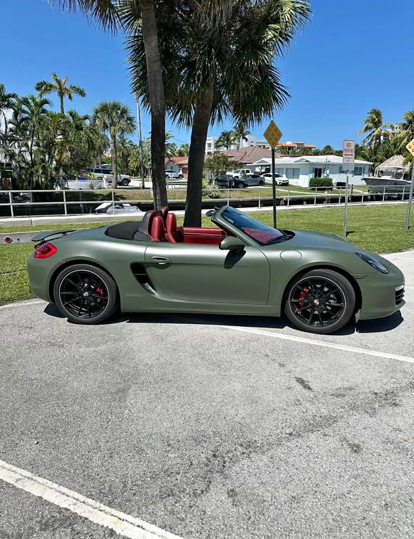 2013 Porsche Boxster - Convertible 2D