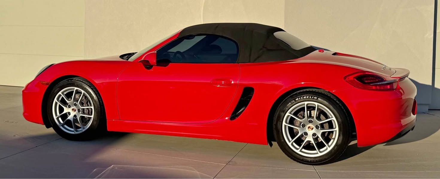 2015 Porsche Boxster - Convertible 2D