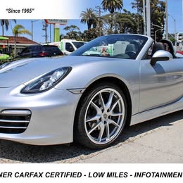 2014 Porsche Boxster Roadster w\/Infotainment Pkg