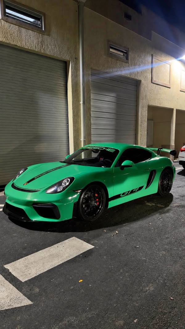2015 Porsche Cayman - Coupe 2D