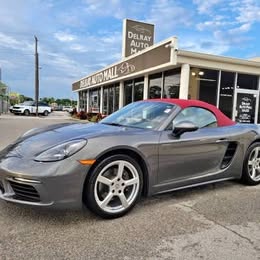 2023 Porsche 718 Boxster