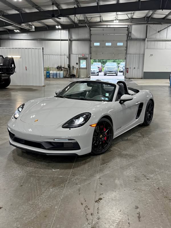 2023 Porsche 718 Boxster - GTS 4.0 Roadster 2D