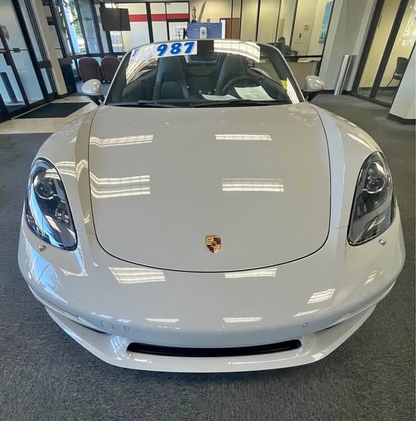 2019 Porsche 718 Boxster - Boxter