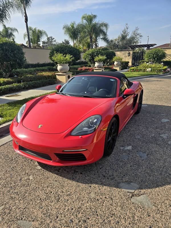 2017 Porsche 718 Boxster - 718 Boxster