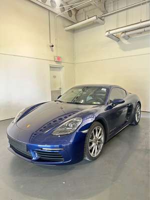 2023 Porsche 718 Cayman - T Coupe 2D
