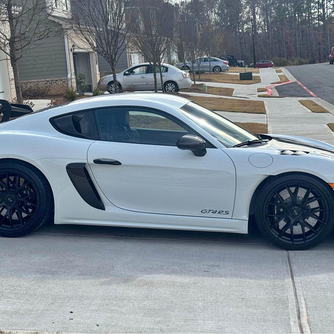 2025 Porsche 718 Cayman - GT4 RS Coupe 2D