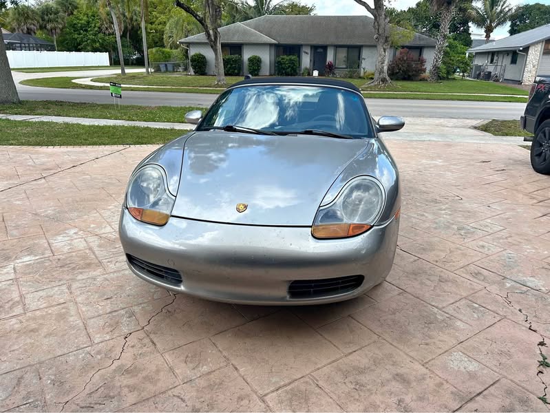 1999 Porsche Boxster - Cabriolet 2D