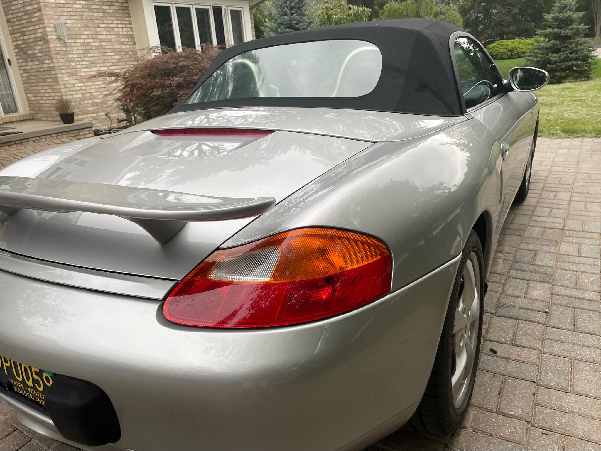 2002 Porsche Boxster - Cabriolet 2D
