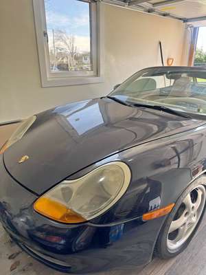 1999 Porsche Boxster - Base
