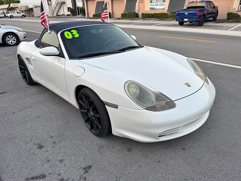 2003 Porsche Boxster - Cabriolet 2D