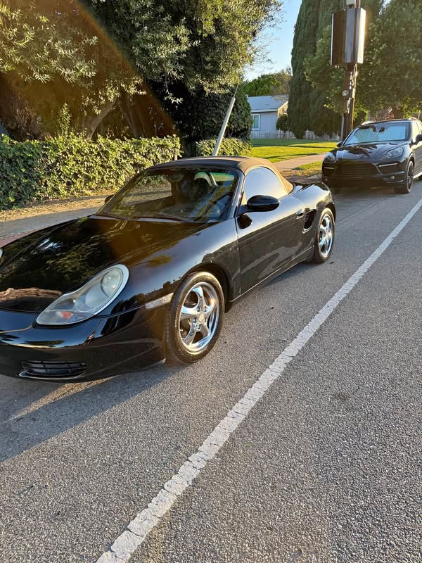 1999 Porsche Boxster - Cabriolet 2D