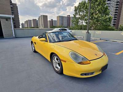 2001 Porsche Boxster - Cabriolet 2D