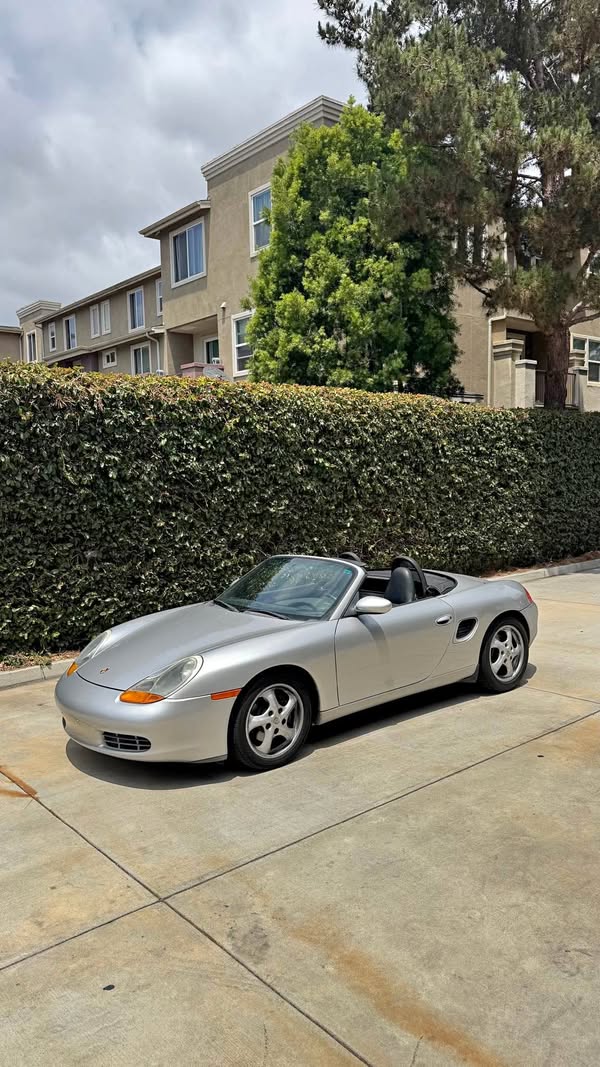 1998 Porsche 718 Boxster - Roadster 2D