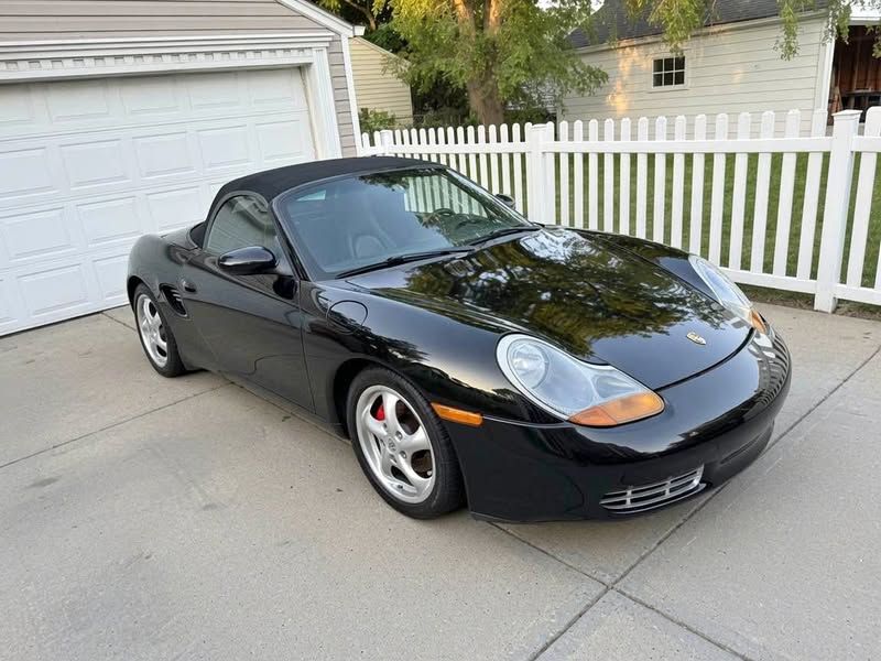 1998 Porsche Boxster - Cabriolet 2D