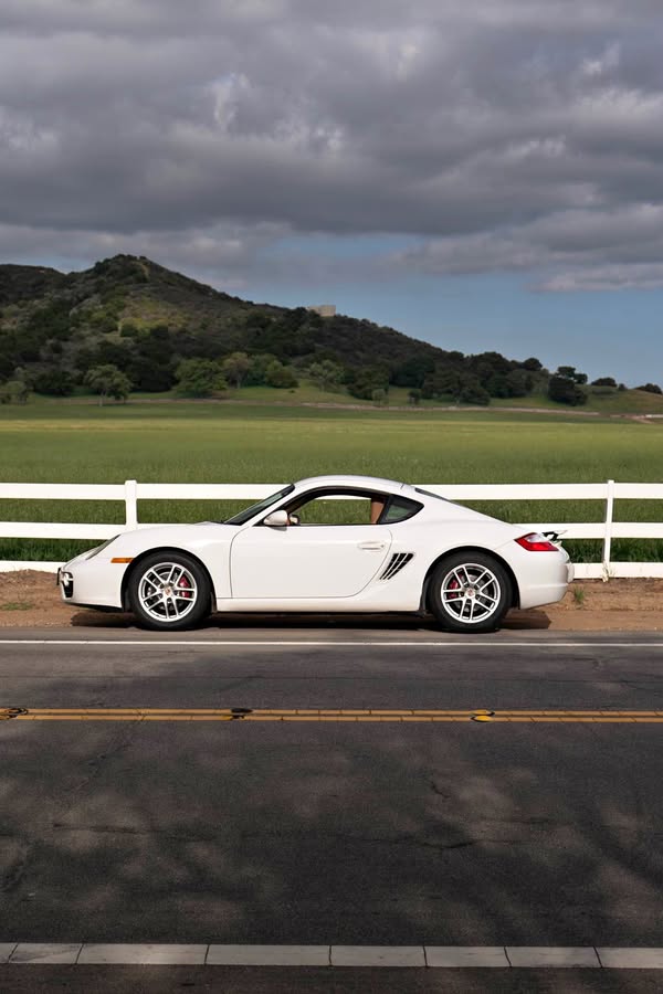 2007 Porsche Cayman - 2.7