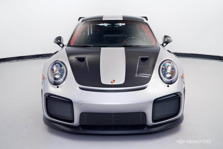 2018 Porsche 911 - GT2 RS Coupe 2D