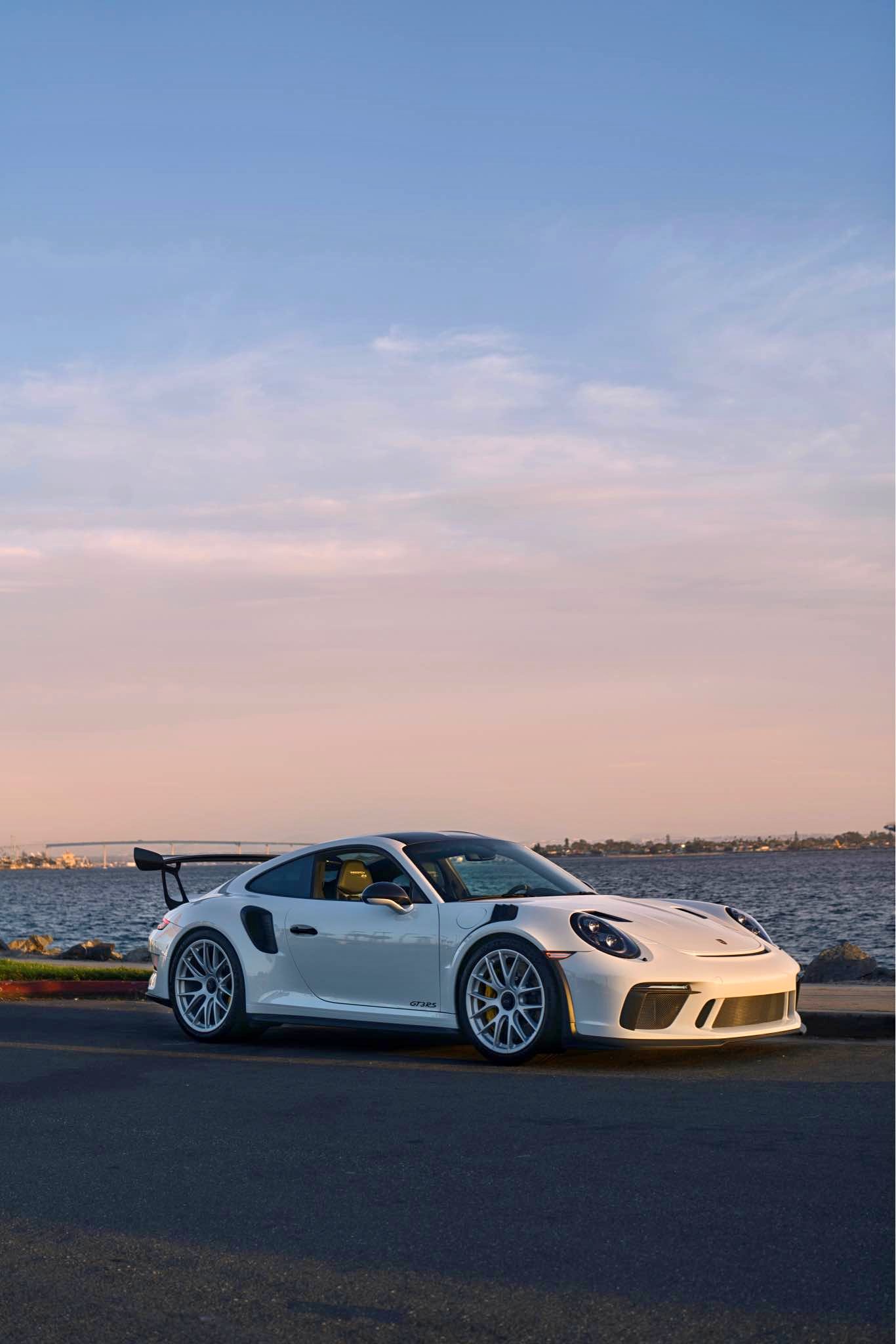 2019 Porsche 911 - GT3 RS 4.0 Coupe 2D