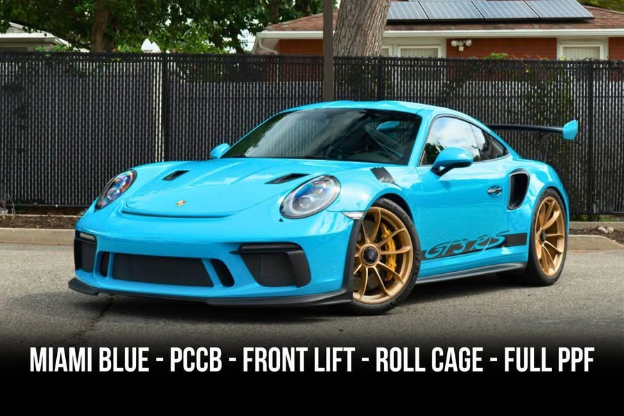 2019 Porsche 911 - GT3 RS Coupe 2D