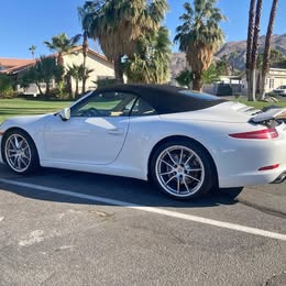 2018 Porsche 911 - GT3 RS Coupe 2D