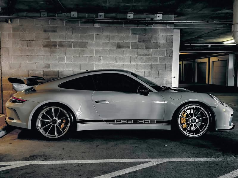 2018 Porsche 911 - GT3 Coupe 2D