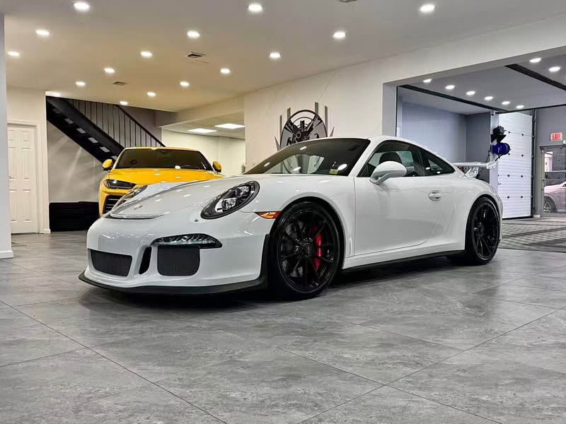 2015 Porsche 911 - GT3 Coupe 2D