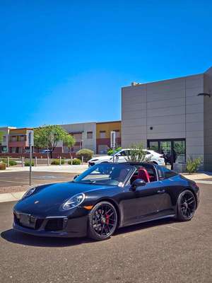 2019 Porsche 911 - Targa 4 GTS Coupe 2D