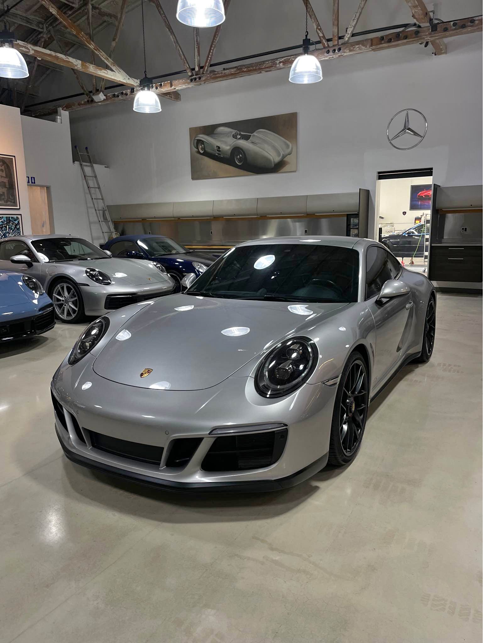 2019 Porsche 911 - Carrera GTS Coupe 2D