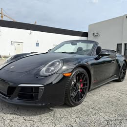 2017 Porsche 911 Carrera GTS