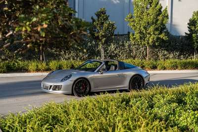 2017 Porsche 911 Targa 4 GTS AWD 2dr Convertible