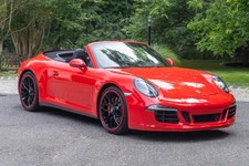 2016 Porsche 911 CARRERA GTS