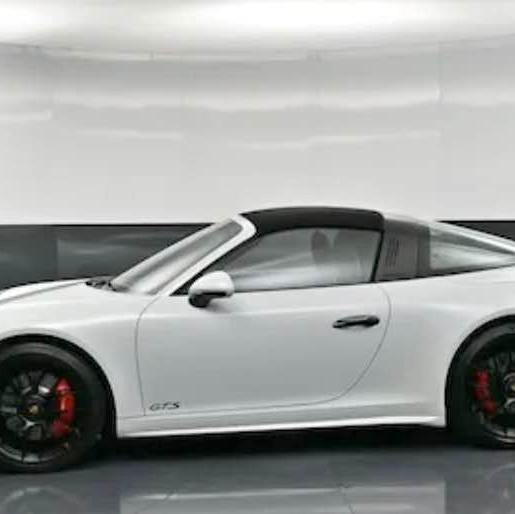2019 Porsche 911 - Targa 4 GTS Coupe 2D