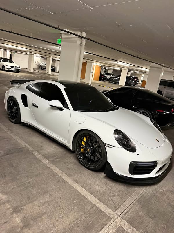 2017 Porsche 911 - Turbo S Coupe 2D
