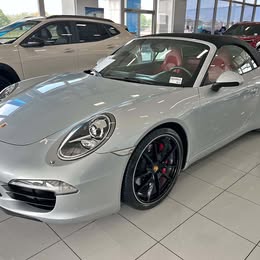2018 Porsche 911 Turbo S Coupe 2D