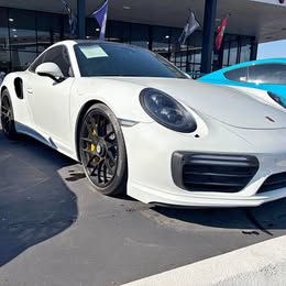 2017 Porsche 911 Turbo S