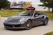 2015 Porsche 911 TURBO S