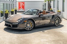 2015 Porsche 911 Turbo S