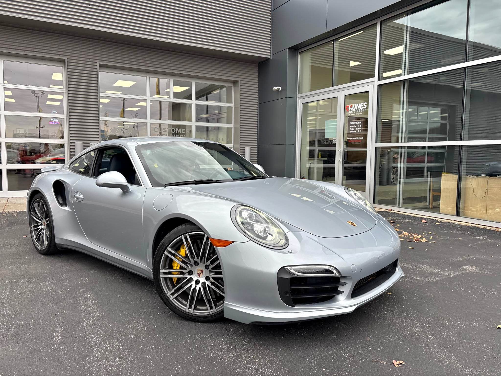 2014 Porsche 911 - Turbo S Coupe 2D