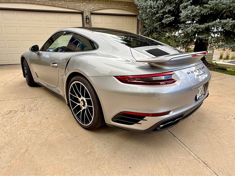 2018 Porsche 911 - Turbo S Coupe 2D