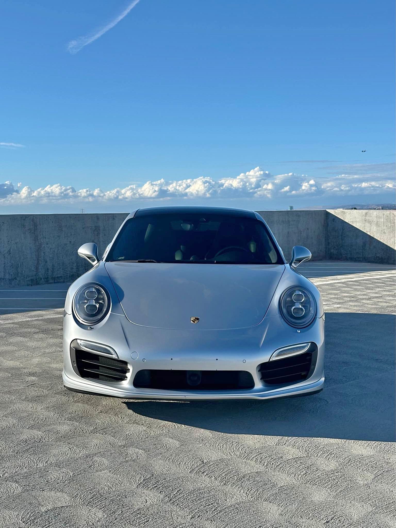 2014 Porsche 911 - Turbo S