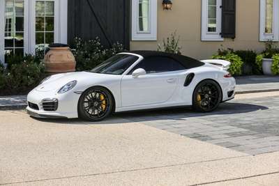 2014 Porsche 911 TURBO S CABRIOLET
