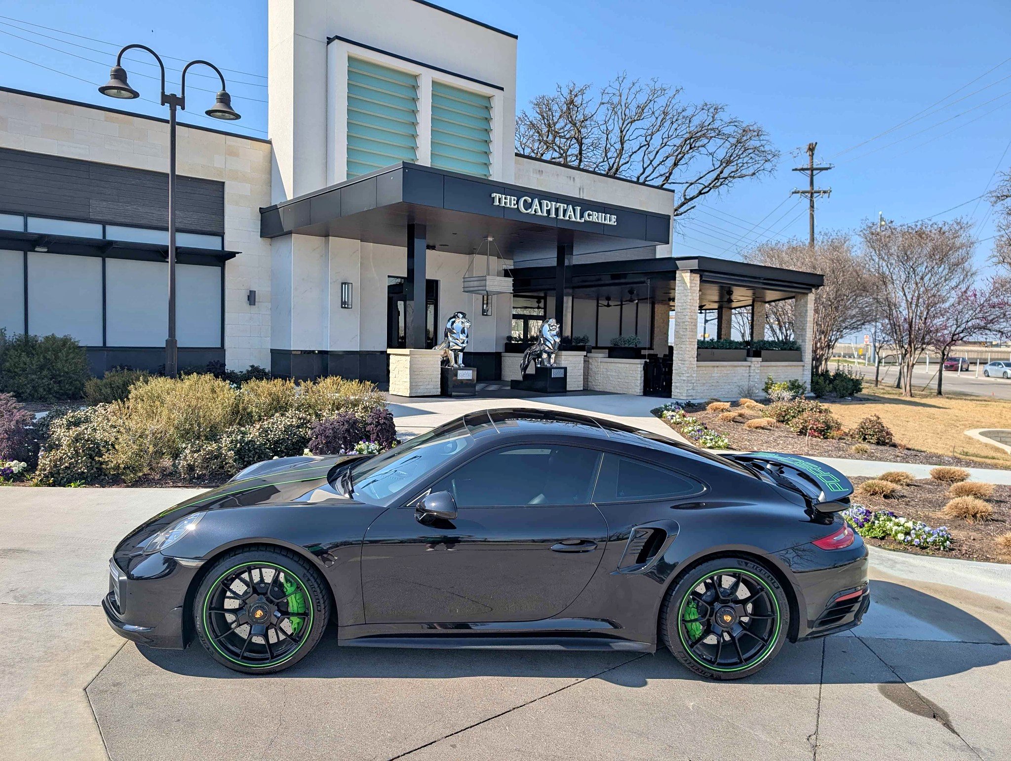 2019 Porsche 911 - Turbo S Coupe 2D